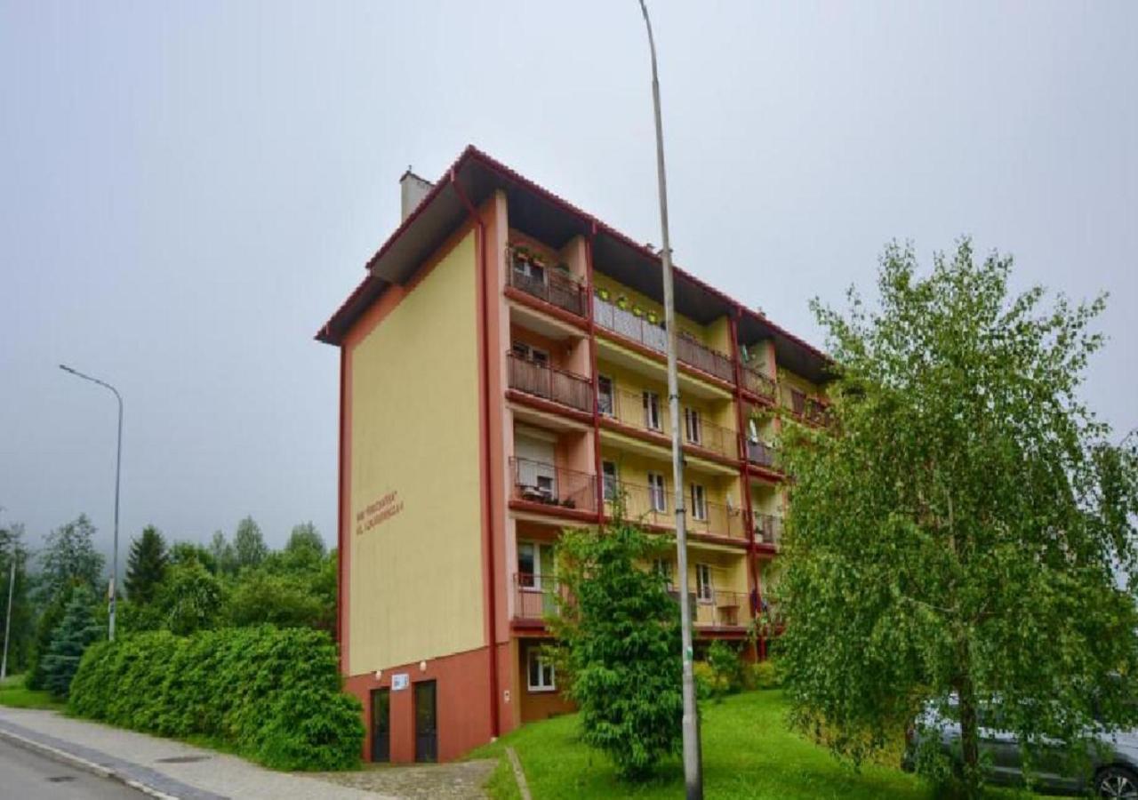 Apartamenty Bieszczadzki Aniol Ustrzyki Dolne Esterno foto