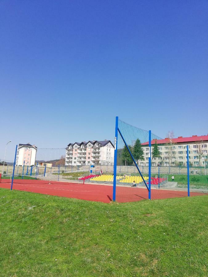 Apartamenty Bieszczadzki Aniol Ustrzyki Dolne Esterno foto